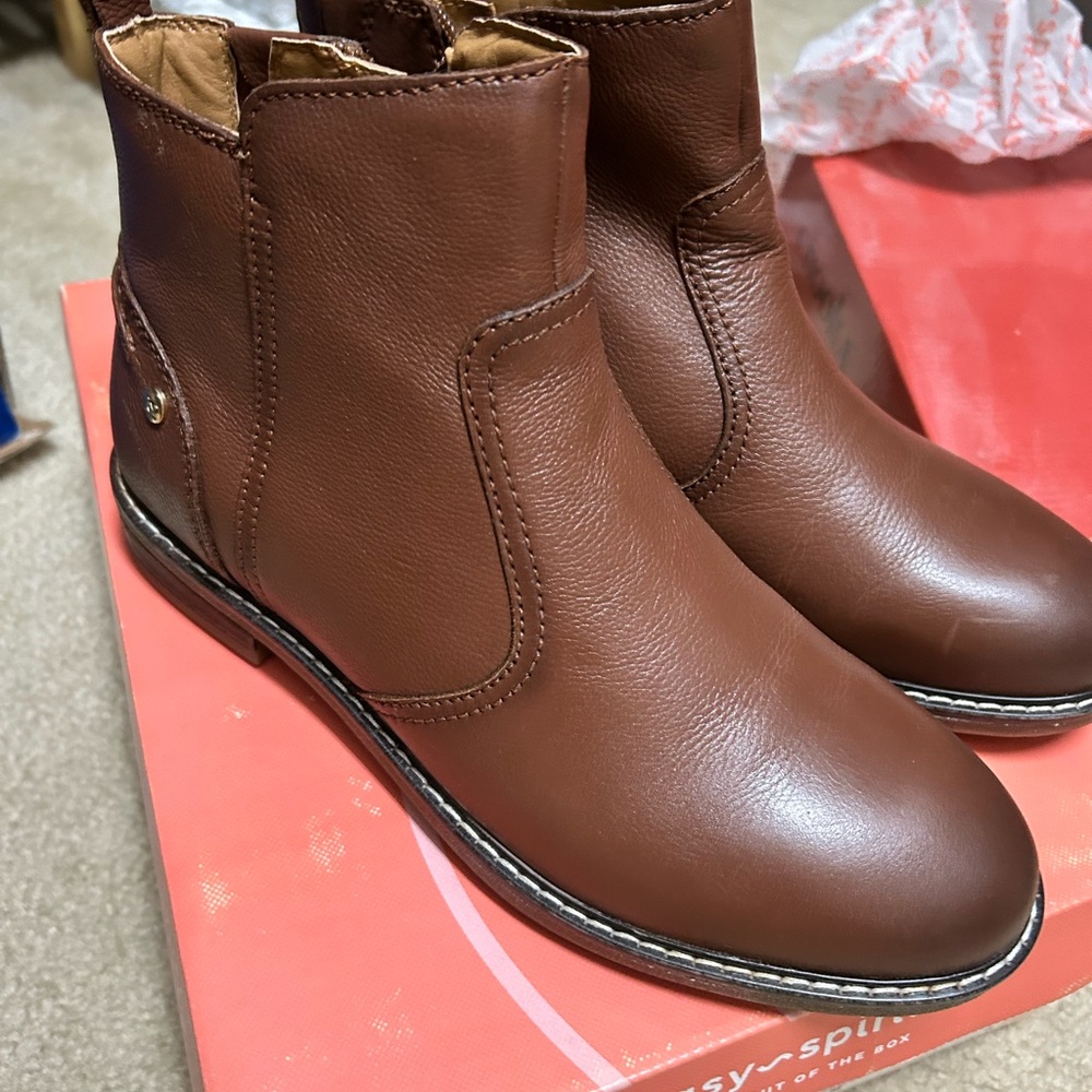 Easy Spirit Brown Leather Ankle Boots